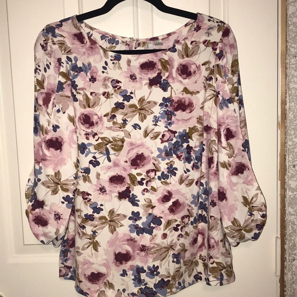 3/4 sleeve LC pink floral blouse